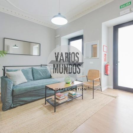 Modern Apt & Cool Interior Design A 20 Metros Del Retiro E1 Madrid Exterior photo